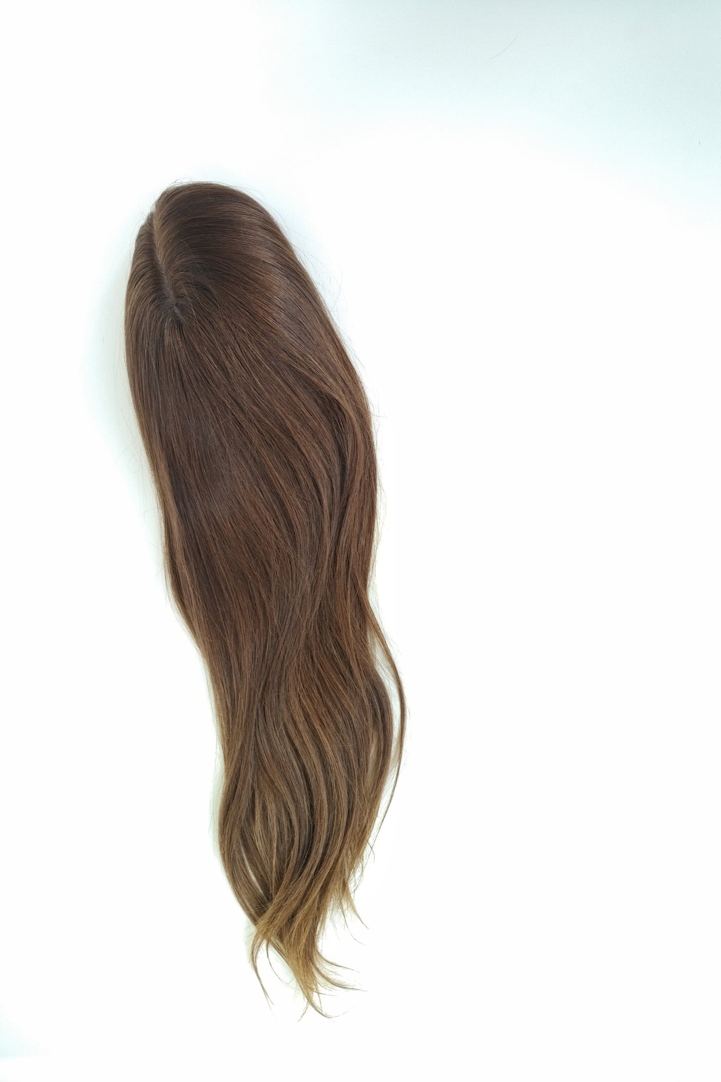European hairpiece long 18" mid-brown